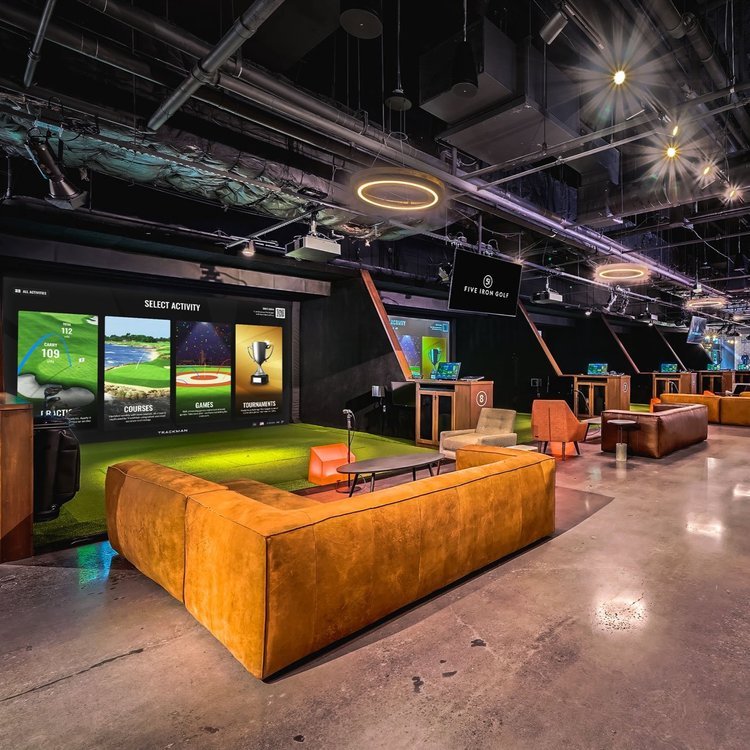 NYC Indoor Golf Session & Mimosas with Five Iron Saturday, November 23rd at 10:00 am – Beginner